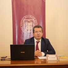 İnsan ve İnsan Haklarını Bilgece Düşünmek 2