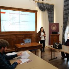 Koruyucu Aile Kavramı ve Tükiye'de Koruyucu Aile Uygulamaları 1